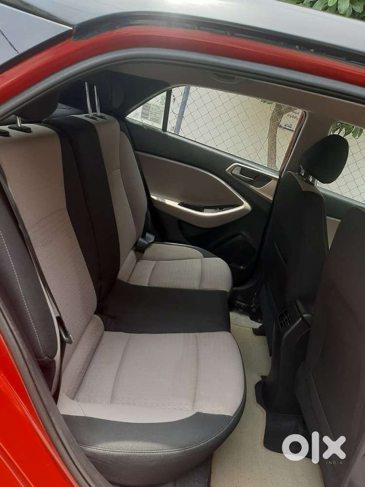 Hyundai I20 Petrol Asta Option, 2016, Petrol