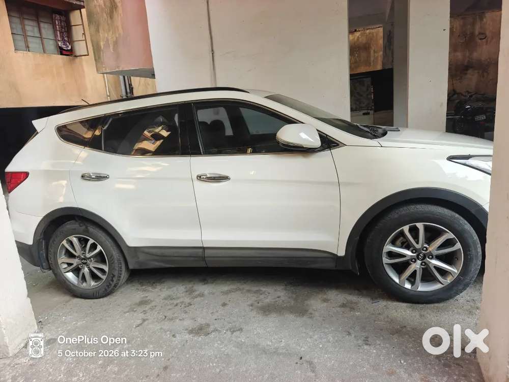 Hyundai Santa Fe Diesel 2016 Variant