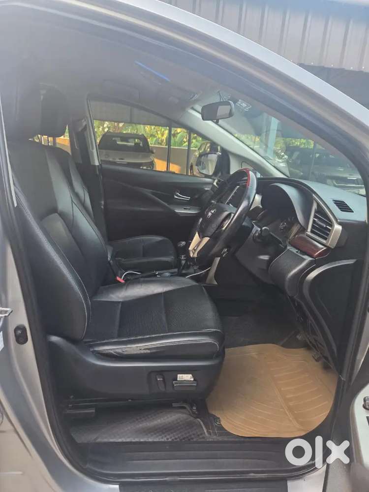 Toyota Innova 2021 Petrol 50000 Km Driven