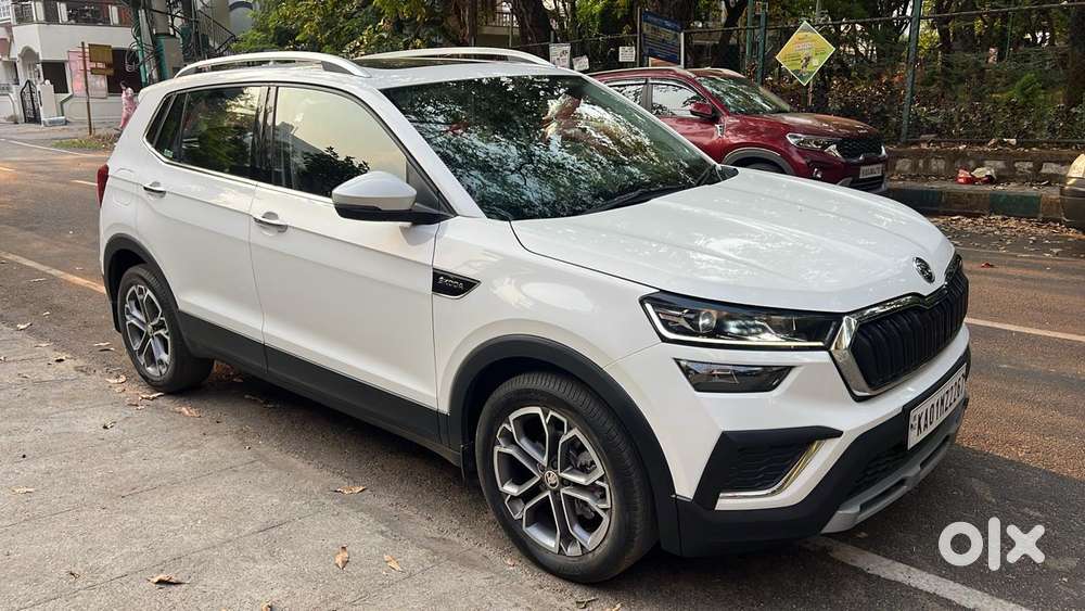 Skoda Kushaq 1.0 Tsi Style At, 2023, Petrol