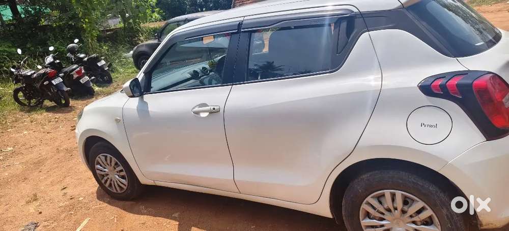 Maruti Suzuki Swift 2019 Cng & Hybrids 90000 Km Driven