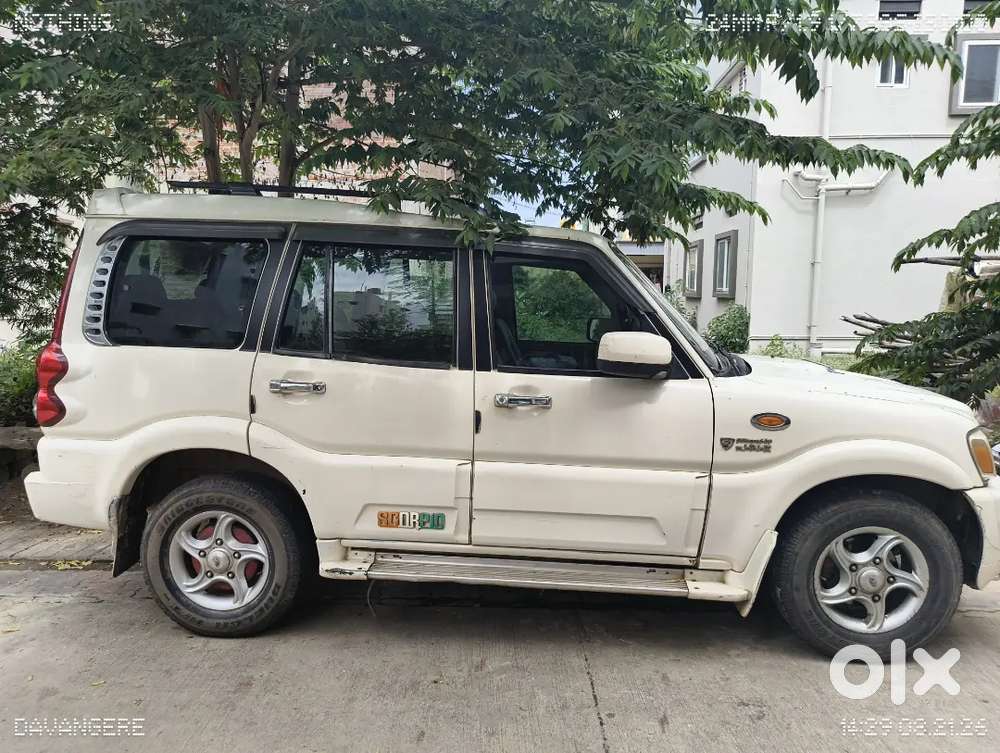 Mahindra Scorpio Classic 2011 With Diesel Engine