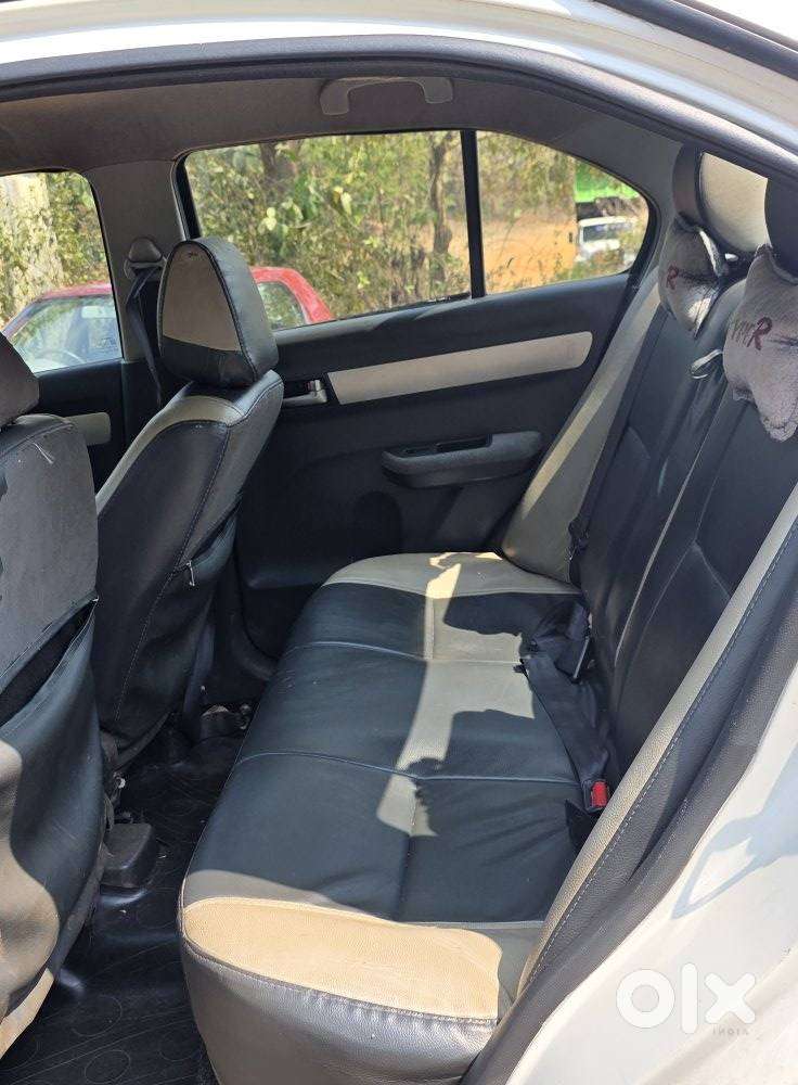 Maruti Suzuki Swift Dzire 1.2 Vxi Bsiv, 2012, Petrol