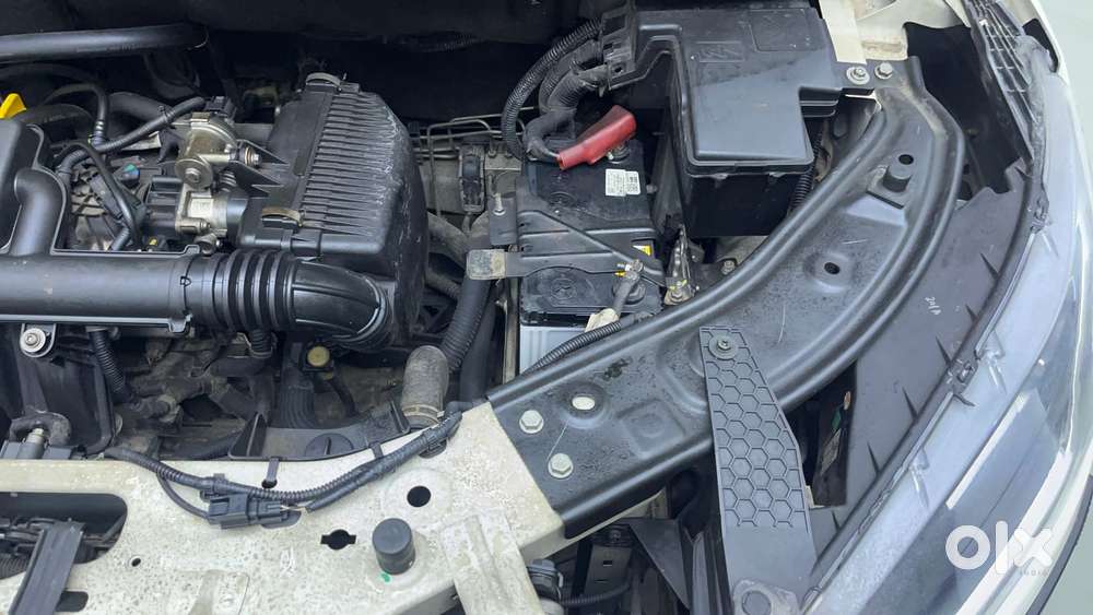 Nissan Magnite 1.0 Xv Dual Tone, 2021, Petrol