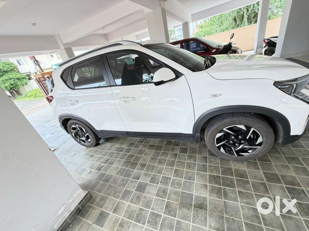 Kia Sonet Petrol 2024