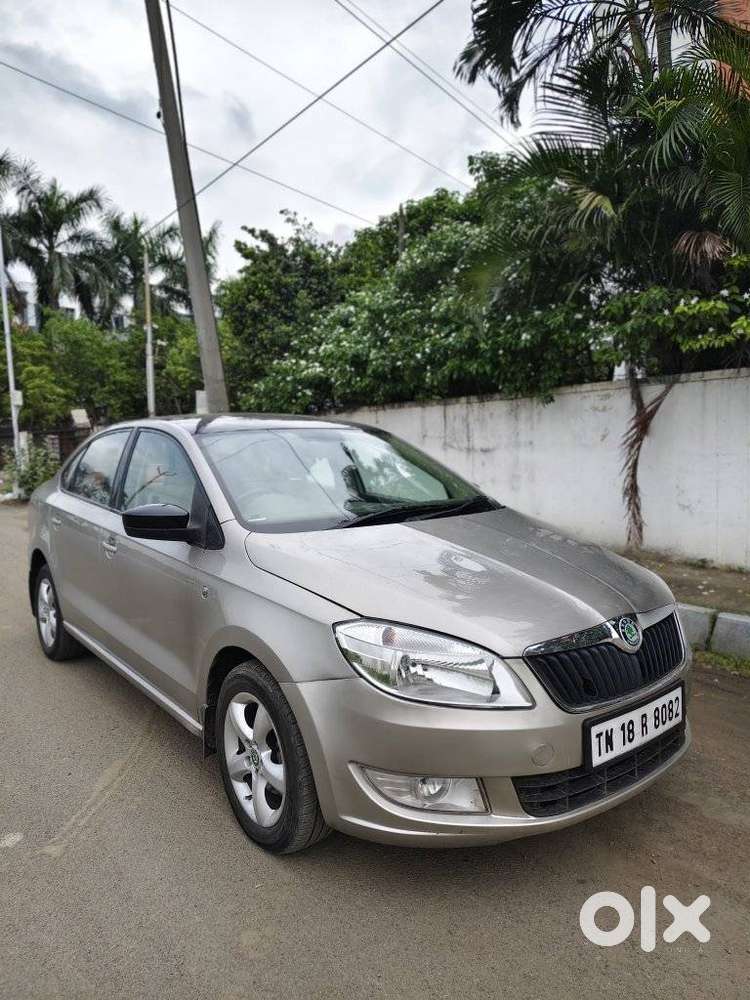 Skoda Rapid Elegance 1.6 Tdi Cr Manual, 2013, Diesel