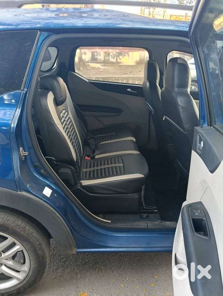 Renault Triber Rxz, 2021, Petrol