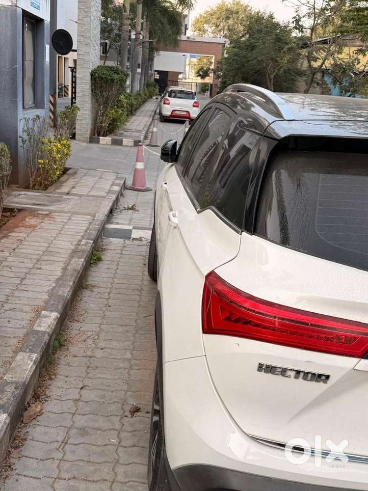 Mg Petrol Car 2021
