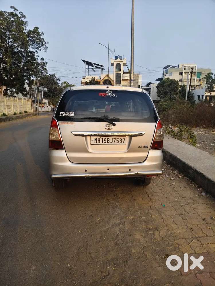Toyota Innova Diesel 2013 2nd Owner