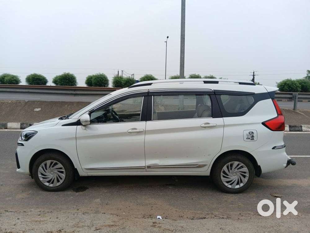 Maruti Suzuki Ertiga 1.5 Vxi Shvs, 2025, Petrol