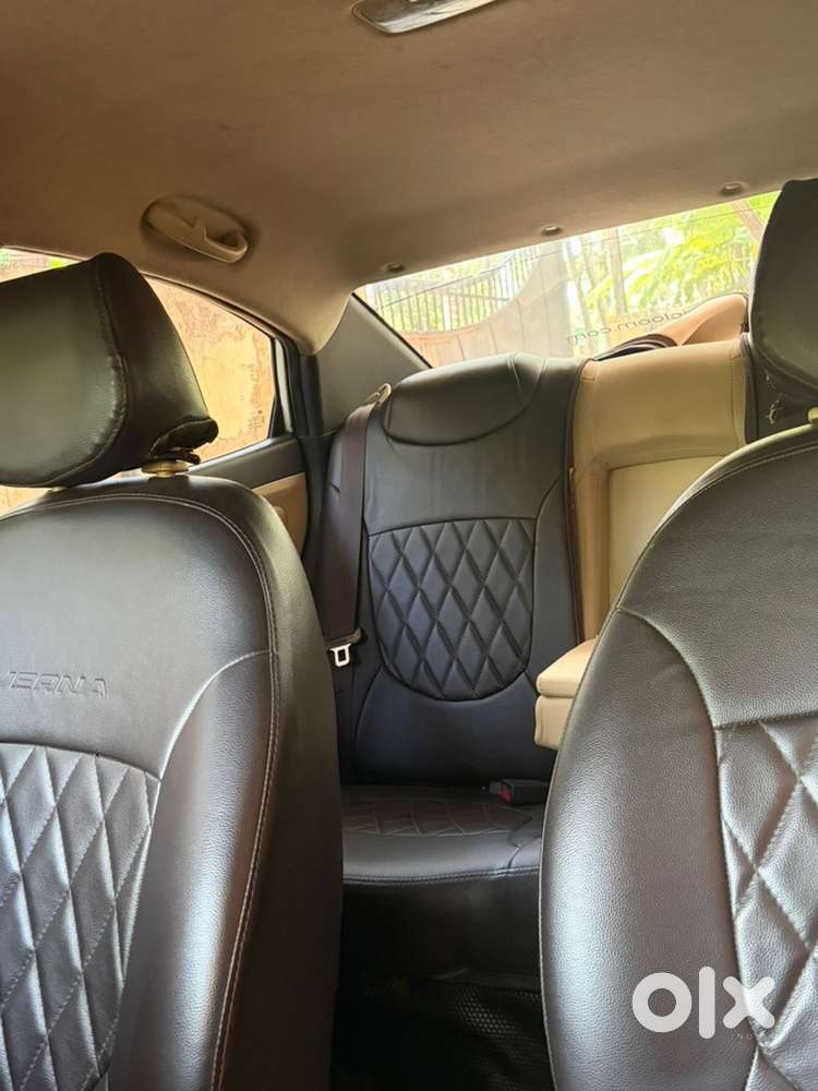 Hyundai Fluidic Verna 2015