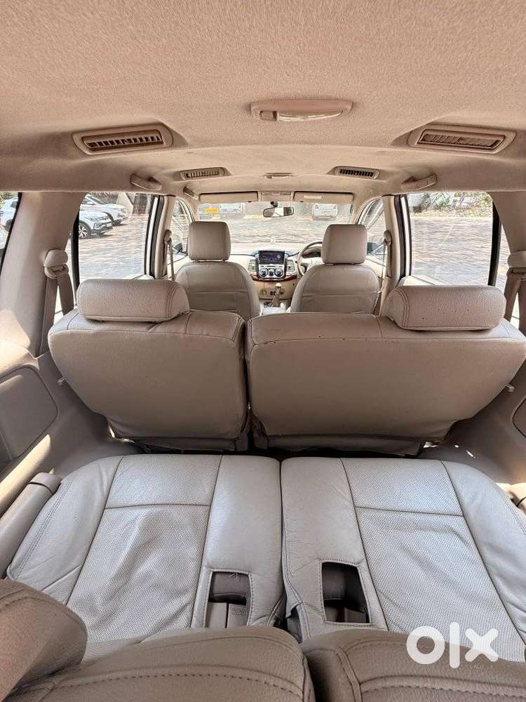 Toyota Innova 2.5 G (diesel) 7 Seater, 2013, Diesel
