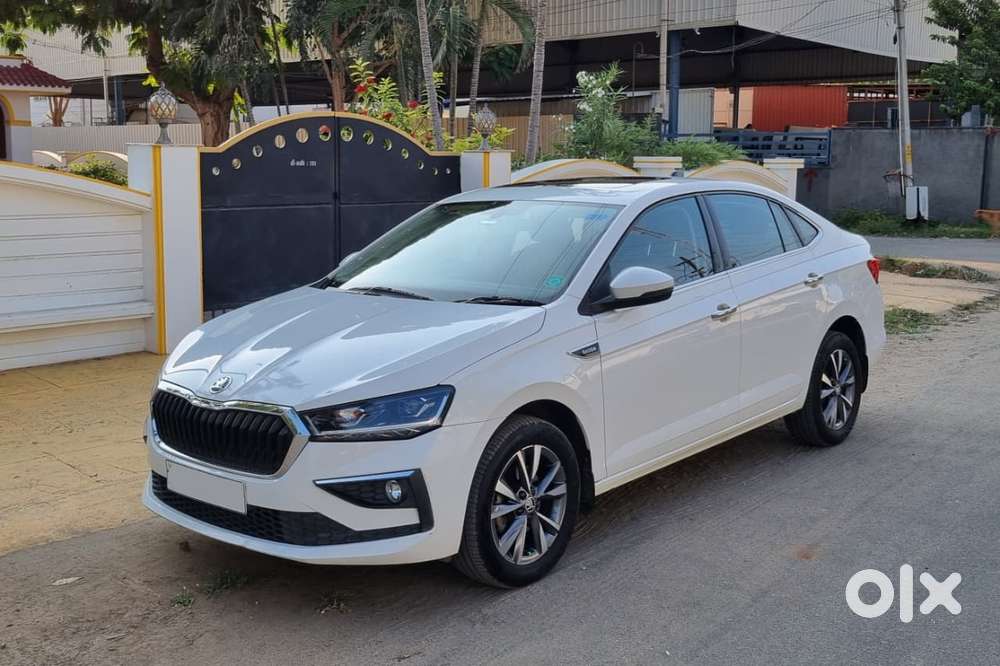 Skoda Slavia 1.0 Tsi Style At, 2022, Petrol