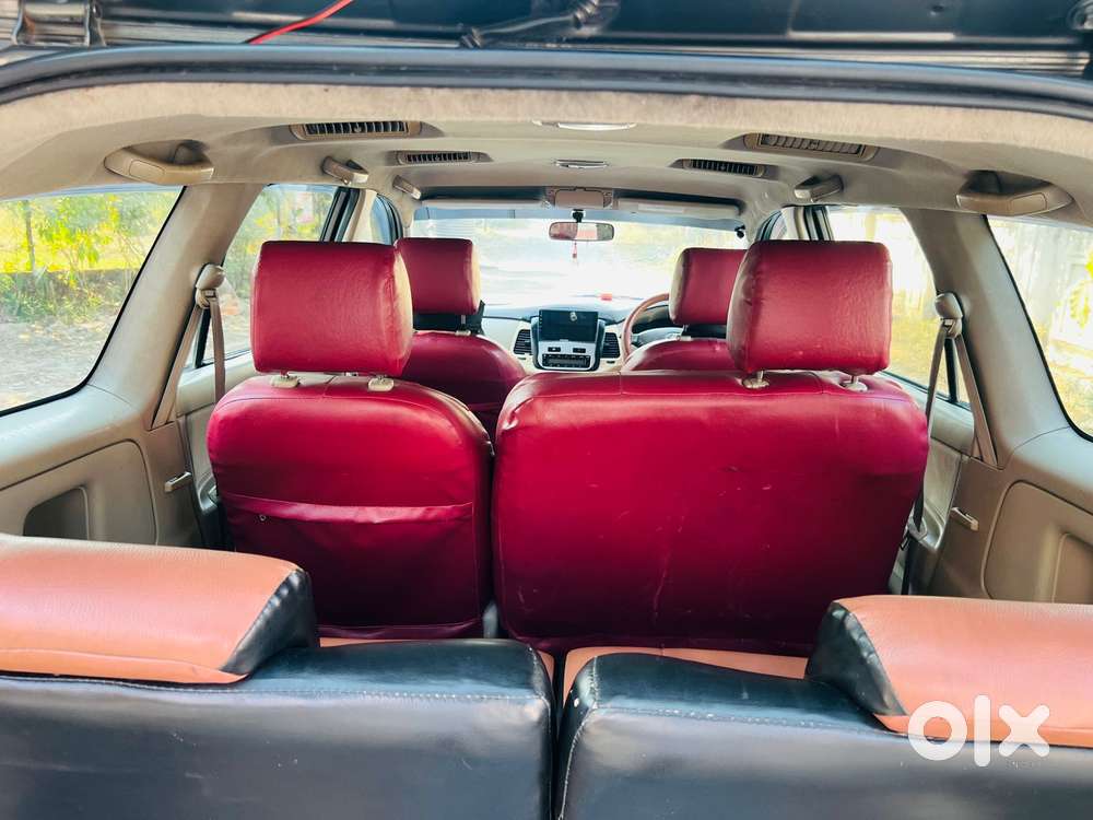 Toyota Innova 2.0 V, 2011, Diesel