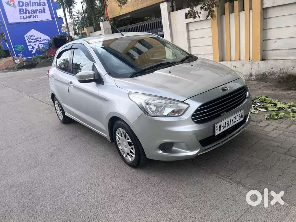 Ford Figo Titanium, 2016, Petrol