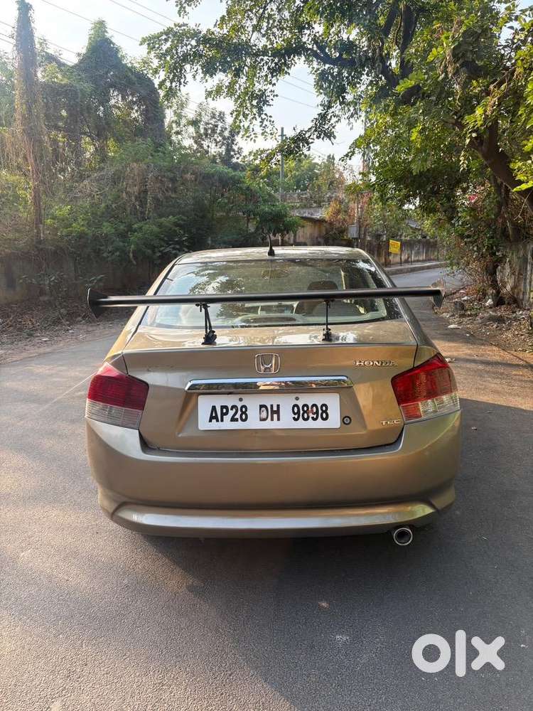 Honda City I -vtec Top Model Petrol Manual Car 2011