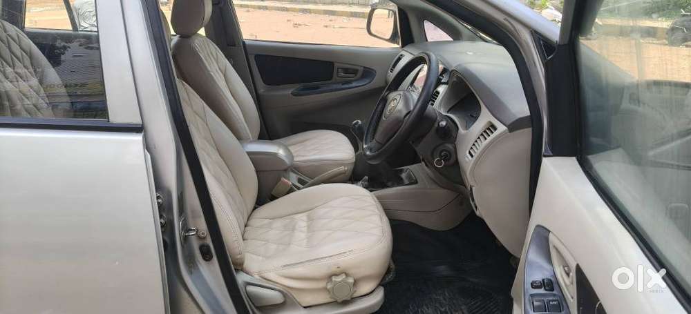 Toyota Innova 2.5 G (diesel) 7 Seater, 2009, Diesel
