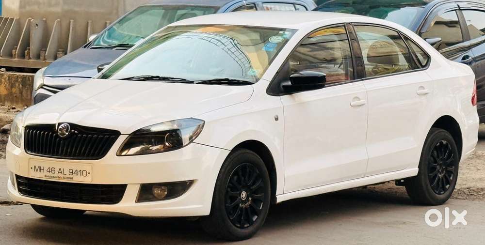 Skoda Rapid Elegance 1.6 Mpfi At, 2015, Petrol