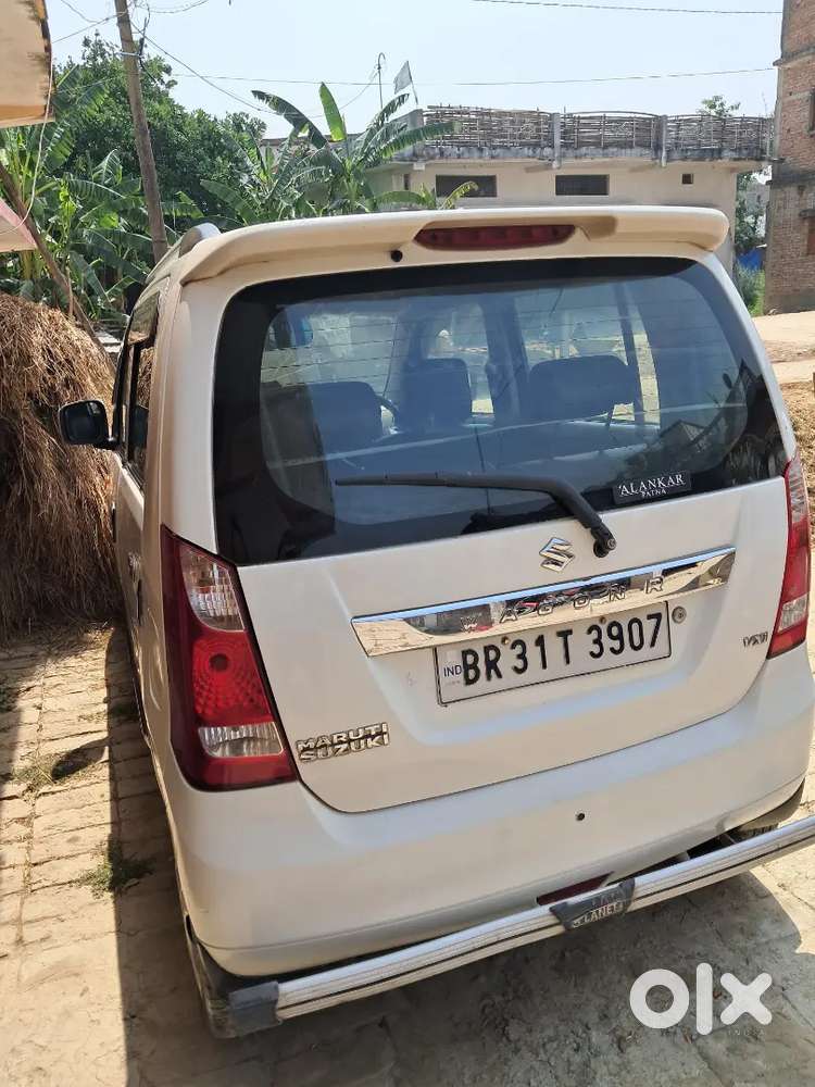 Maruti Suzuki Wagon R 2015 Petrol 120000 Km Driven 22km Per Liter
