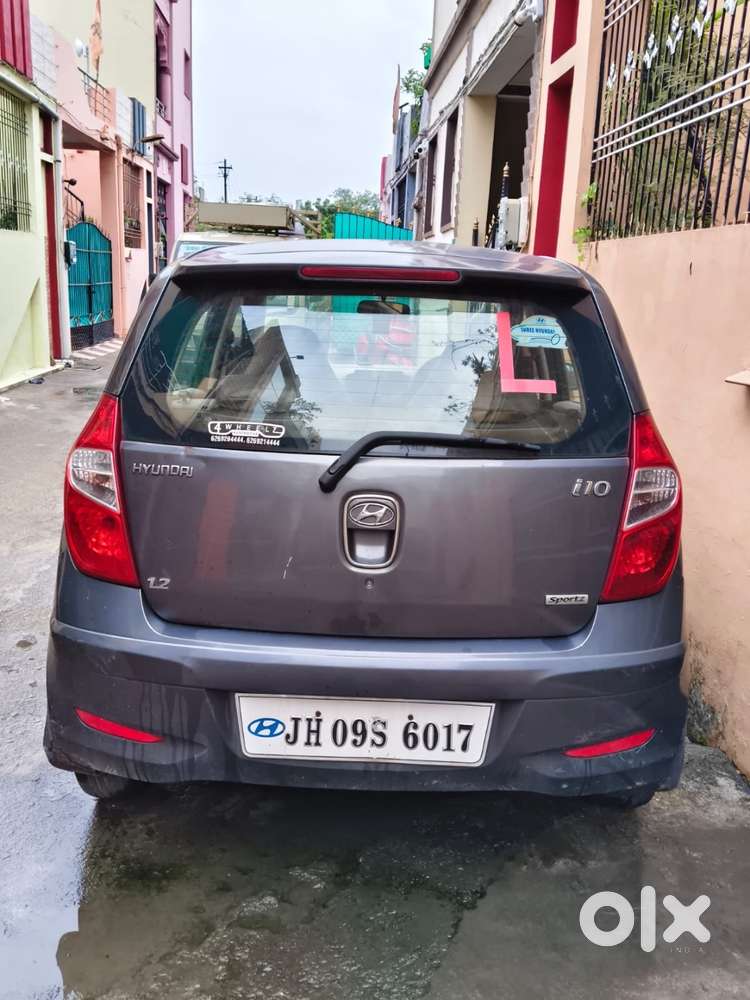 Hyundai I10 Sportz 2012