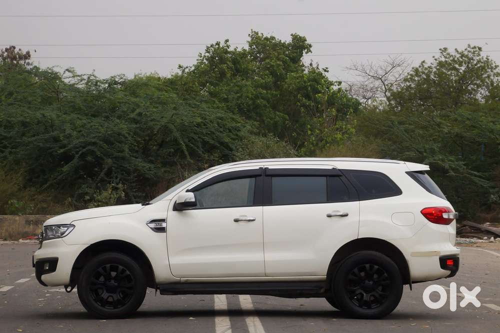 Ford Endeavour 3.2 Trend At 4x4, 2017, Diesel
