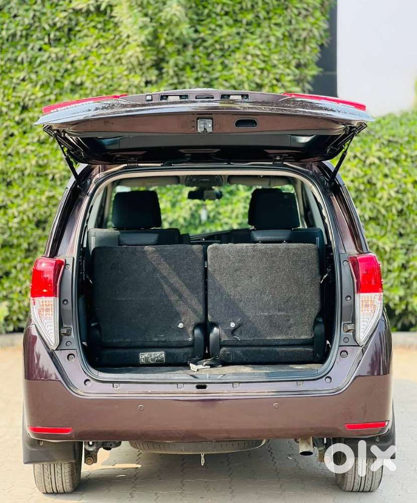 Toyota Innova Crysta 2.4 V, 2018, Diesel