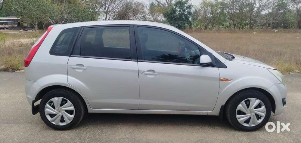 Ford Figo Diesel Titanium, 2012, Diesel