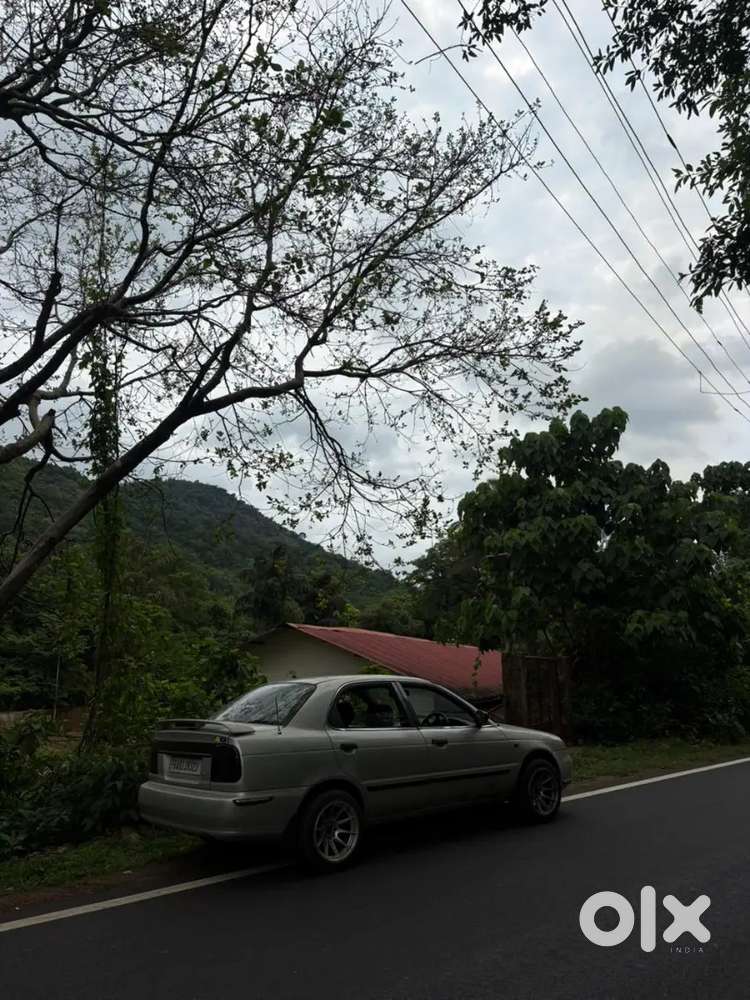 Maruti Suzuki Baleno 2002 Petrol