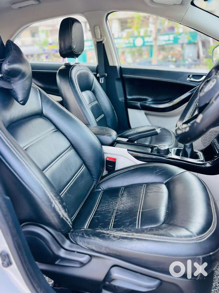 Tata Nexon 1.2 Revotron Xz Plus, 2020, Petrol