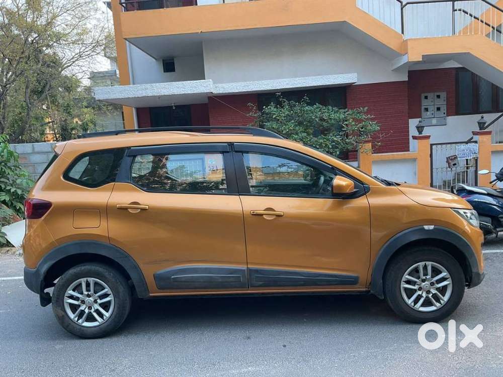 Renault Triber Rxt, 2021, Petrol