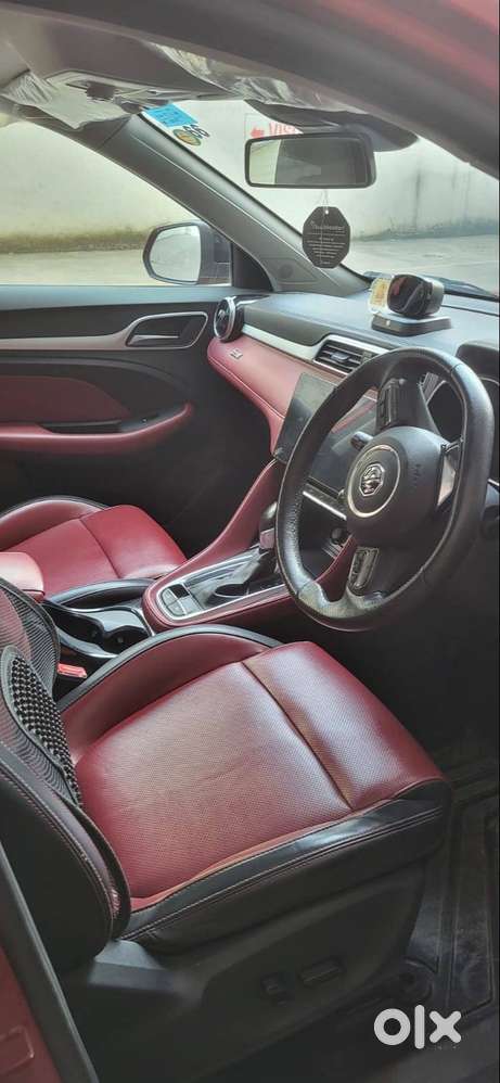 Selling My Mg Astor Savvy Pro  Automatic (top Variant), Single-hand Dr