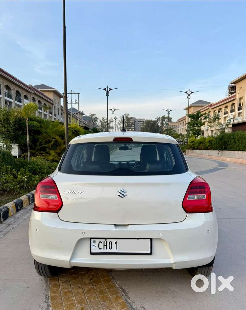 Maruti Suzuki Swift Vxi Optional, 2021, Petrol
