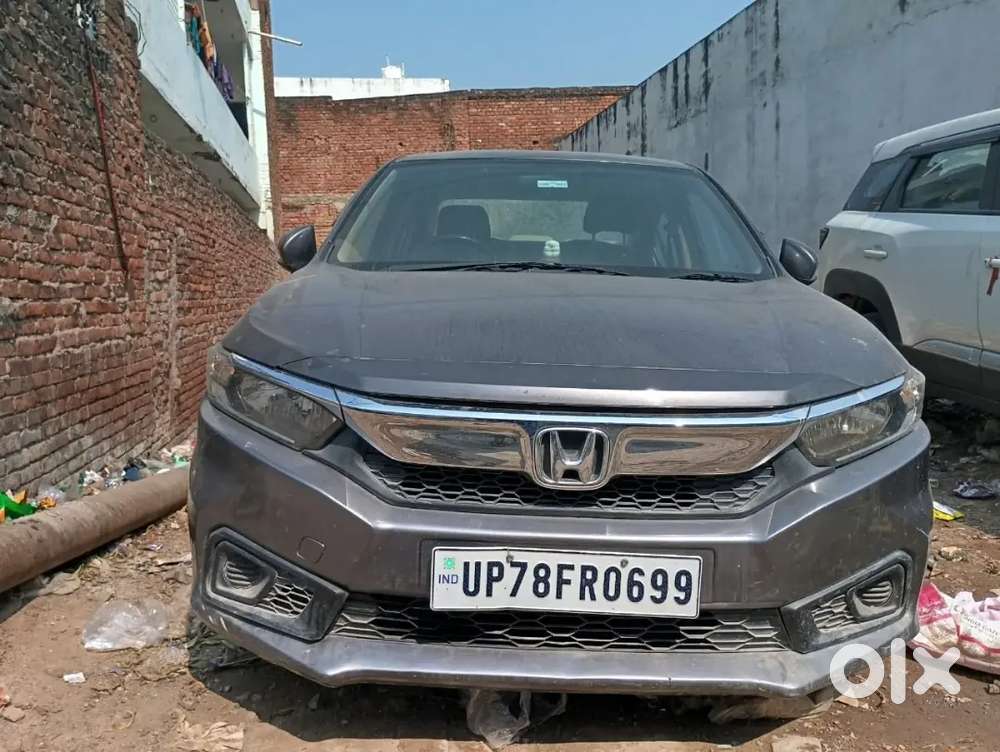 Honda Amaze All Tyre New Battery New Both Keys Available
