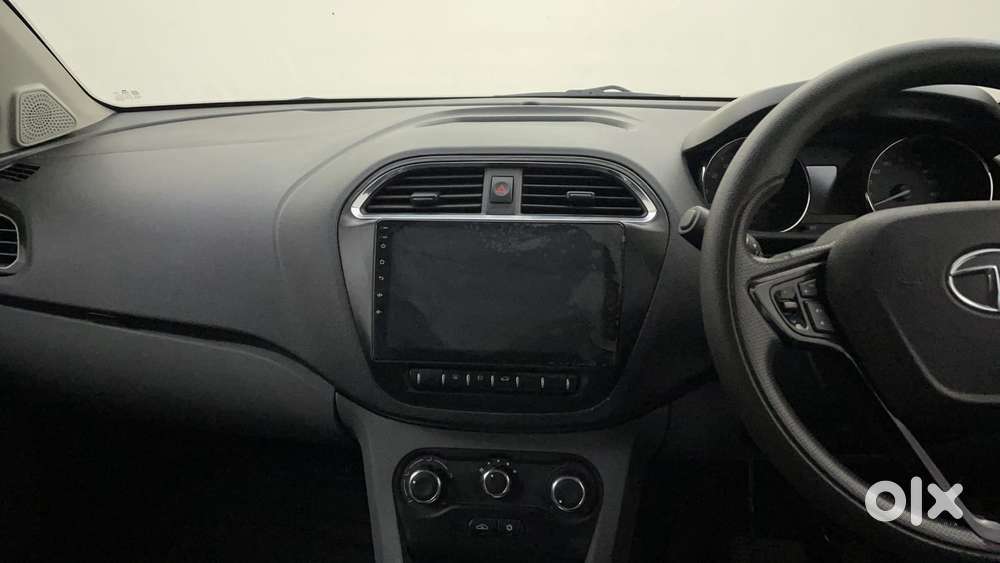 Tata Tigor Xza, 2018, Petrol