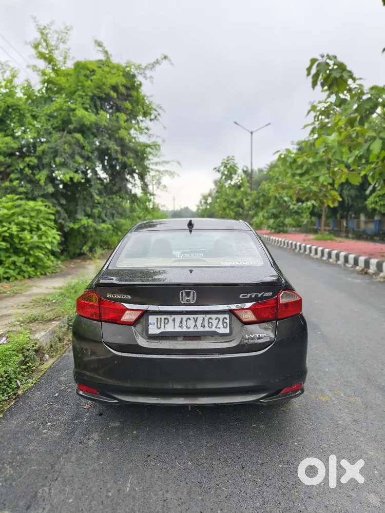Honda City Hybrid Ehev 2016 Cng & Hybrids Well Maintained