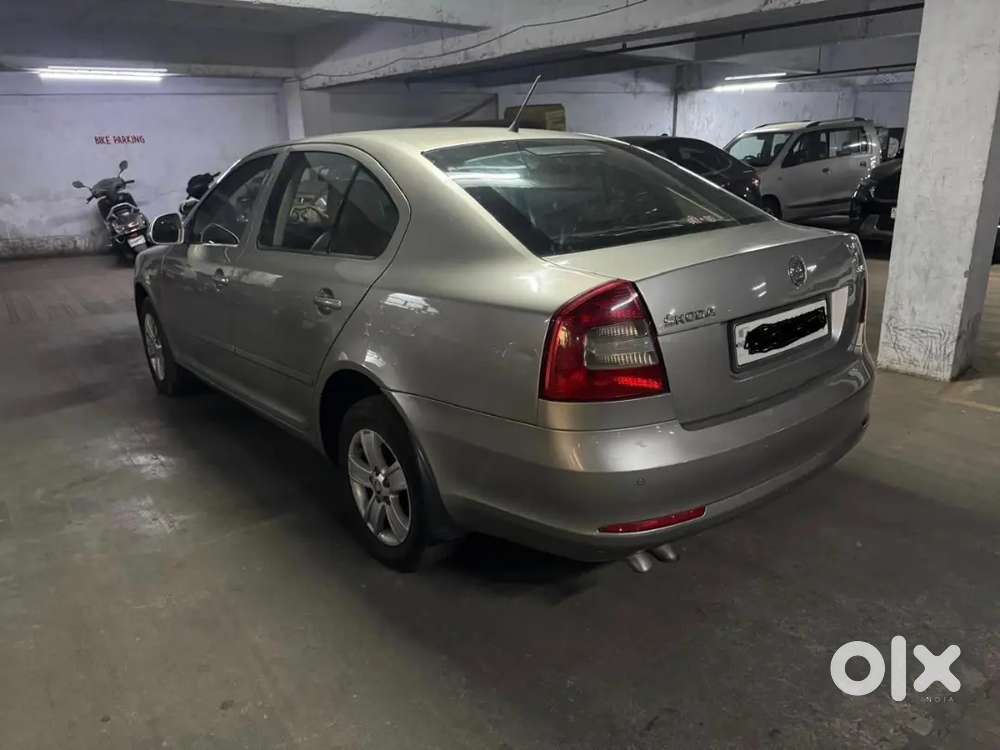 Skoda Laura 2.0 Ambition 2013
