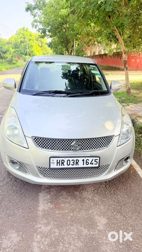 Maruti Suzuki Swift 1.2 Vxi (o), 2014, Petrol