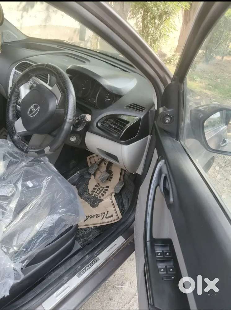Tata Tiago 2017