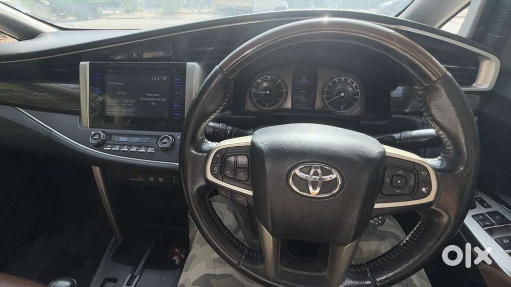 2016 Toyota Innova Crysta