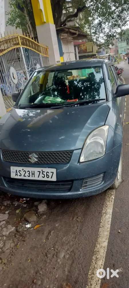 Swift Maruti Suzuki 2011 Car