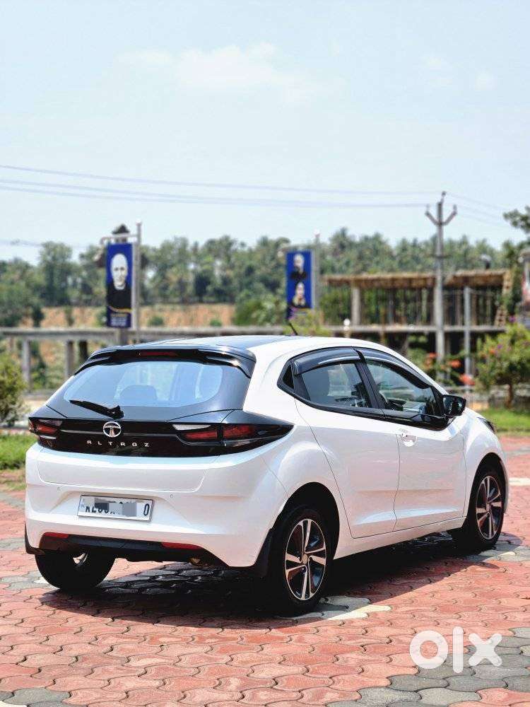 Tata Altroz Xz, 2022, Petrol