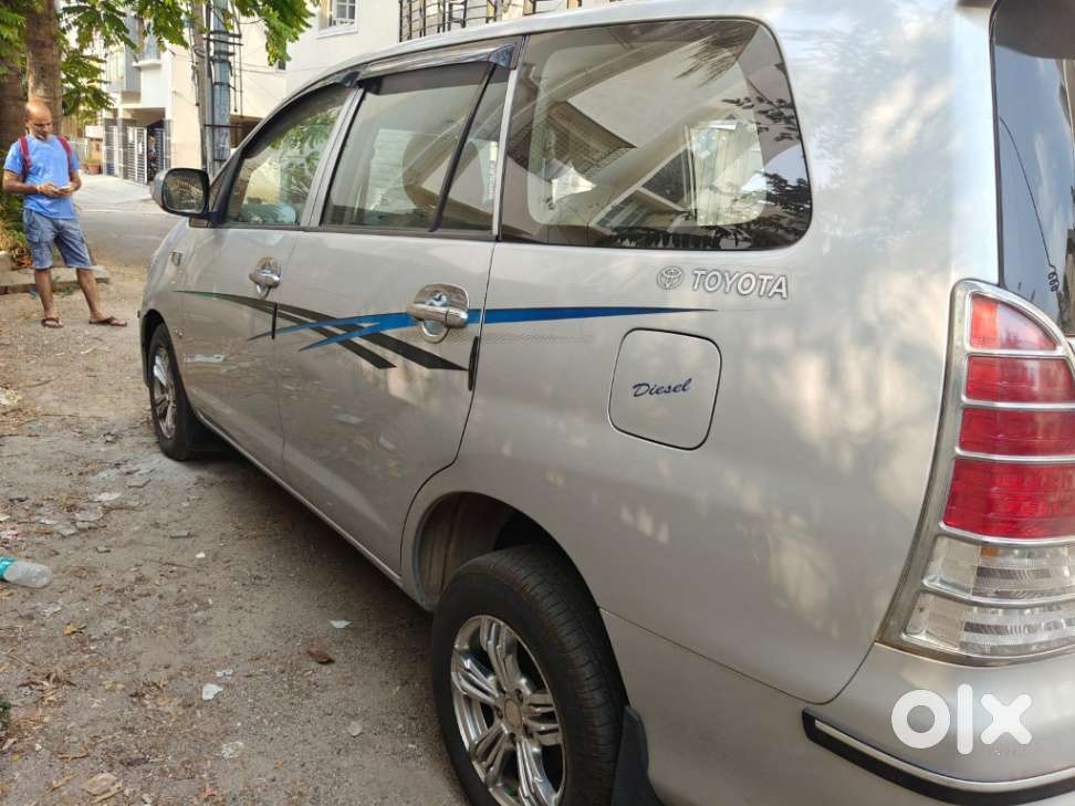 Toyota Innova 2009-2011 2.0 Gx 8 Str, 2011, Diesel