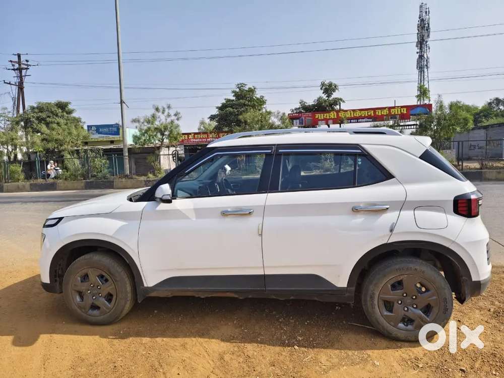Hyundai Venue 1.2 Petrol 2023