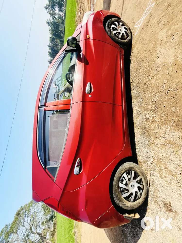 Hyundai Eon 2012 Petrol Well Maintained