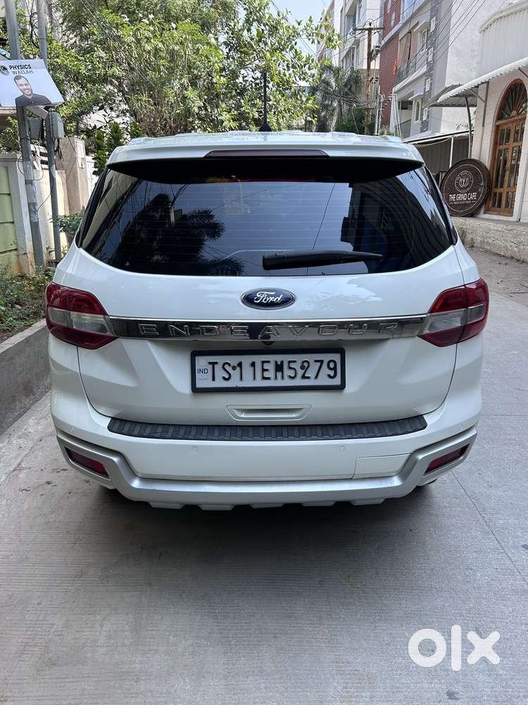 Ford Endeavour 3.2 Titanium 4x4 At, 2017, Diesel