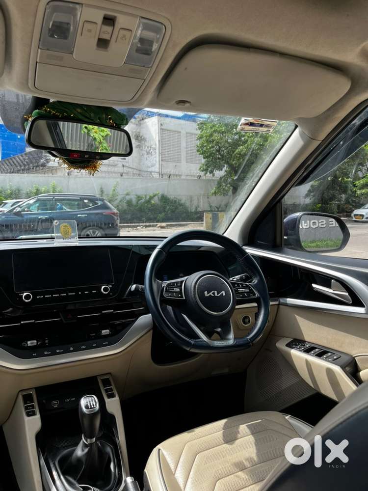 Kia Carens 2022 Diesel 67000 Km Driven