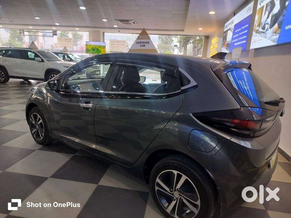 Tata Altroz 1.2 Xz Plus Rtn Dct, 2023, Petrol