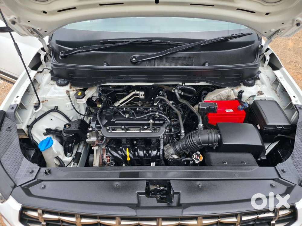 Renault Triber Rxz, 2023, Petrol