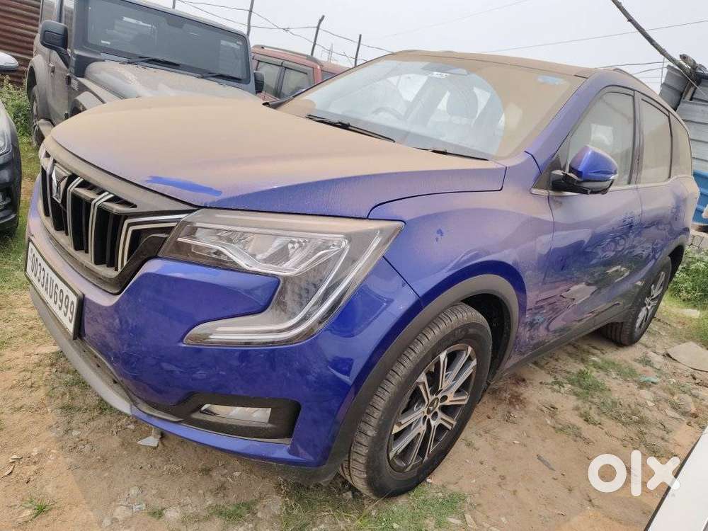 Mahindra Xuv700 2.0 Ax 7 Petrol At Luxury Pack Str, 2025