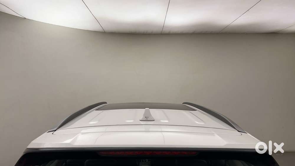 Hyundai Alcazar 1.5 Tdct Signature (o) 7s Petrol, 2023, Petrol